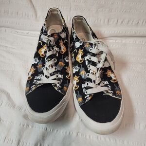 Black Cat Print Women's Sneakers